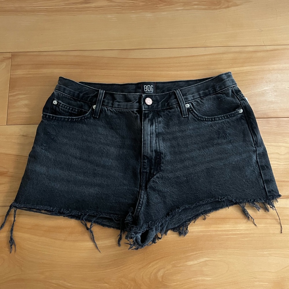 Urban Outfitters BDG black girlfriend jean shorts